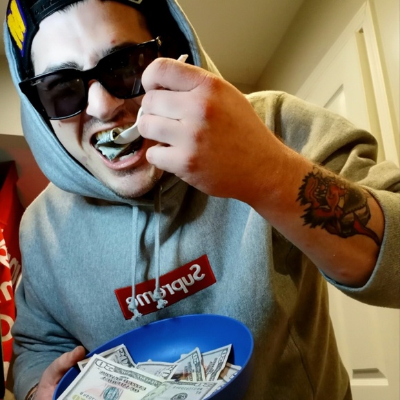 Meet your Posher, Austin - Picture 1 of 1